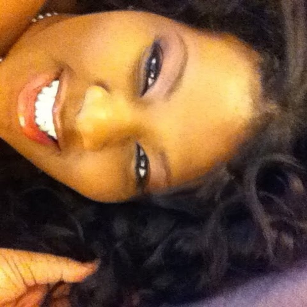 Meet your Posher, Jacqueline